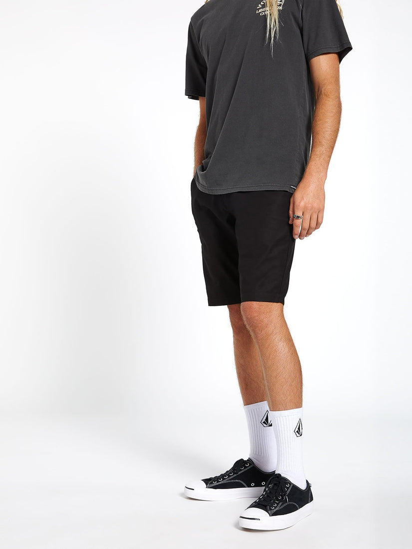 RISER SHORT (A0911901_BLK) [07]
