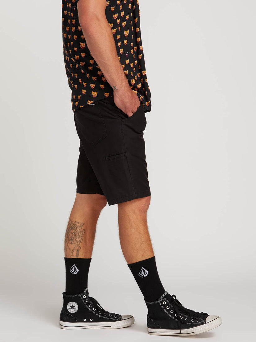 RISER SHORT (A0911901_BLK) [3]